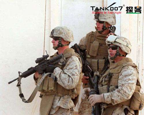 無(wú)處不在的中國(guó)制造——?jiǎng)e懷疑，美軍戰(zhàn)術(shù)手電也是中國(guó)制造的！！